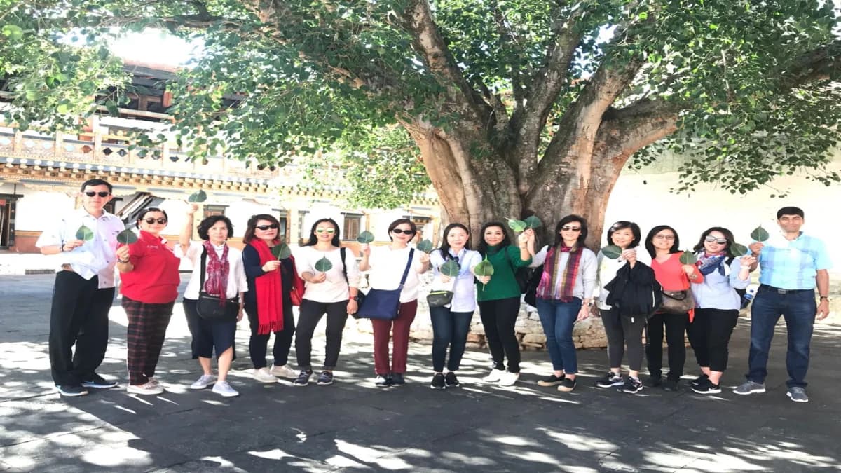 Royal Bhutan Tour