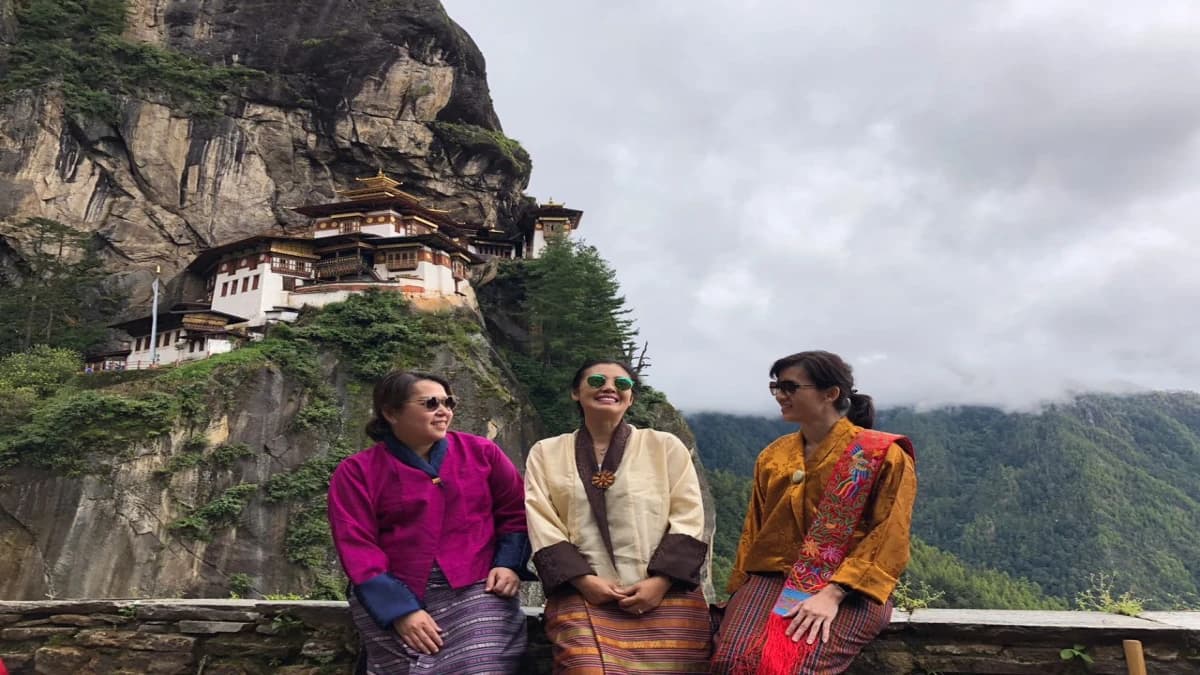 Royal Bhutan Tour