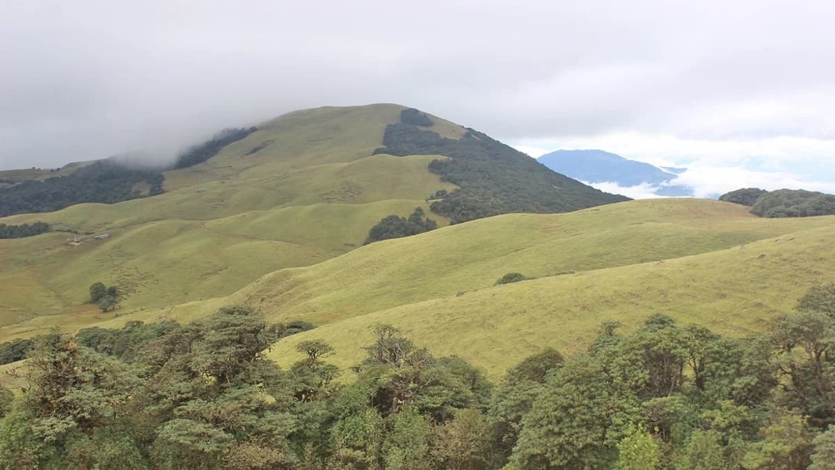 Mundhum Trek