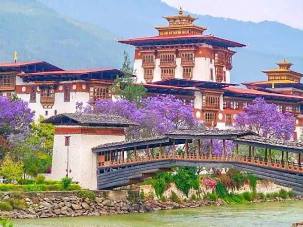 Royal Bhutan Tour